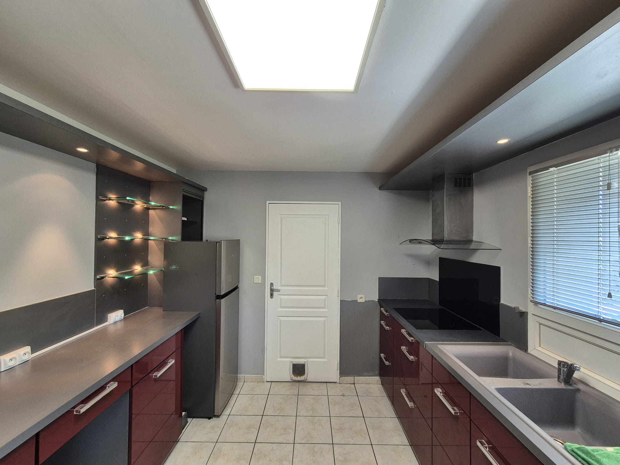 Application de peinture sur grande surface